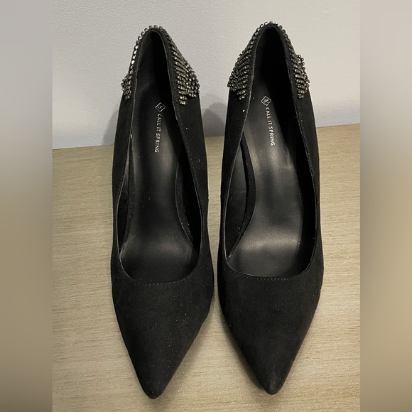 NEVER WORN Call It Spring Suede heels - Picture 2 of 3